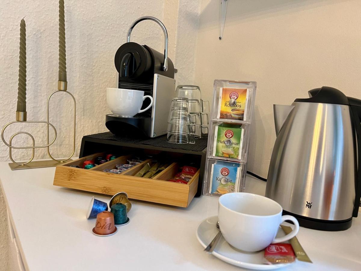 Design Apartment Mit Balkon - Kueche - Netflix Essen Extérieur photo