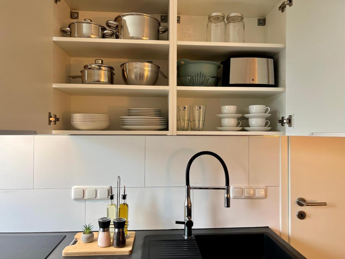 Design Apartment Mit Balkon - Kueche - Netflix Essen Extérieur photo